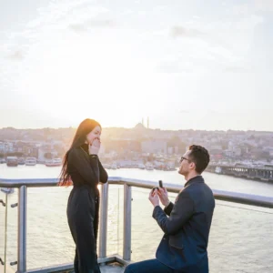 The photographer and the couple weave their way through Istanbul's winding streets, pausing at picturesque spots that capture the heart and soul of the city. Against the backdrop of historic landmarks like the Hagia Sophia or the majestic Bosphorus, the couple's love story unfolds, illuminated by the soft glow of the setting sun.