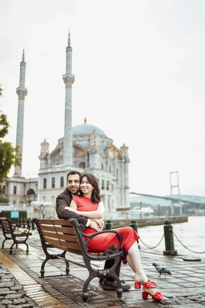 tourist photoshoot at ortakoy